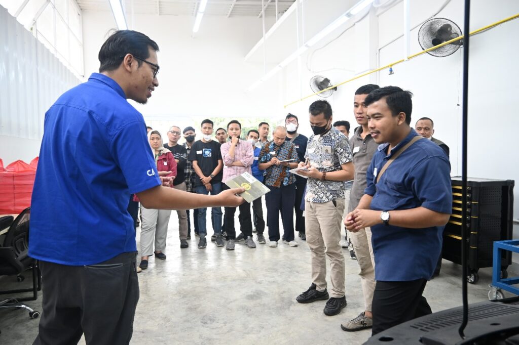 CARSOME Academy dan Karier.mu kerjasama