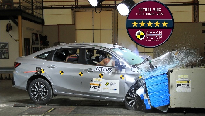 Uji Tabrak Toyota Vios 2023