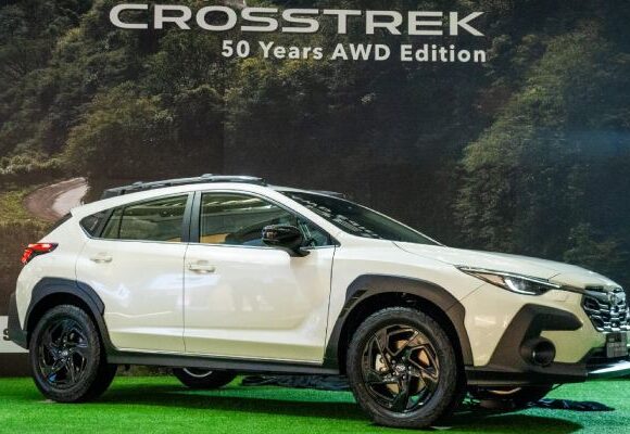 Subaru Crosstrek Edisi khusus 50 tahun AWD