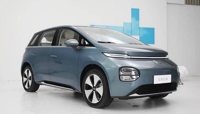 Wuling Cloud EV Eksterior Depan