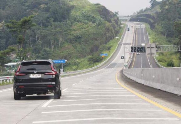 Jalan Tol Semarang Yogya