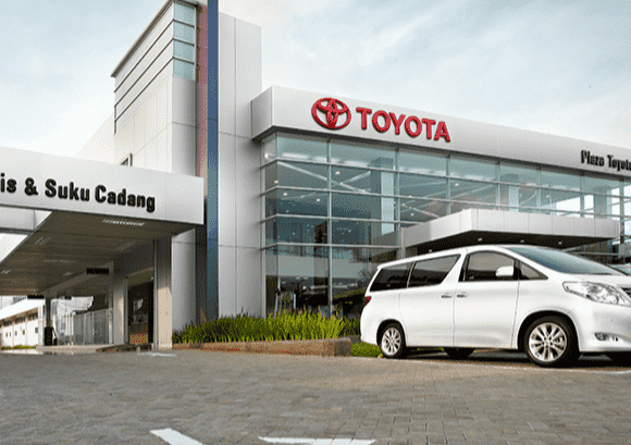 Plaza Toyota Pemuda
