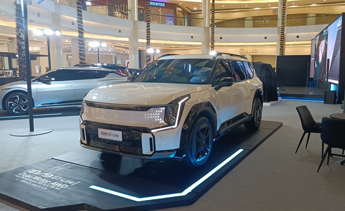 Pameran Mobil Kia