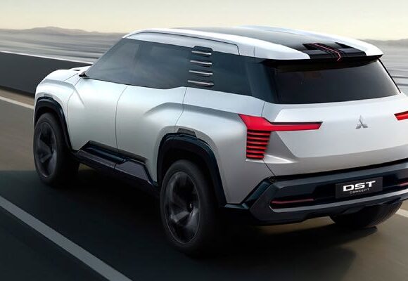 Mitsubishi DST Concept-4