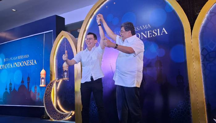 Jap Ernando Demily, Marketing Director PT Toyota Astra Motor (TAM)