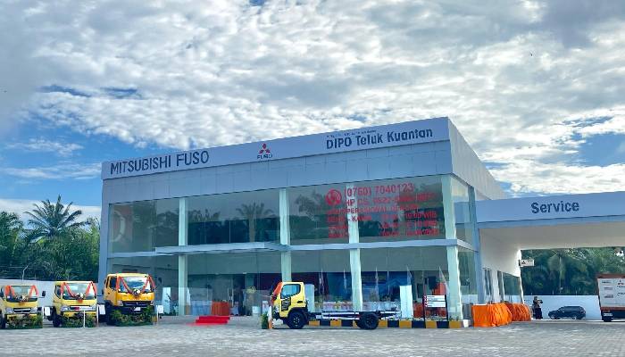 mitsubishi fuso teluk kuantan