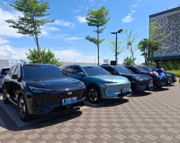 Mobil Baru Geely