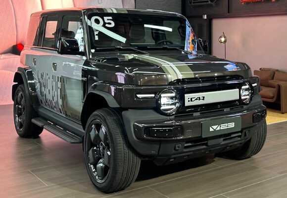 iCar V23