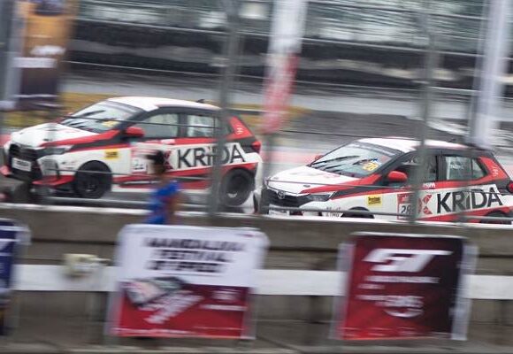Agya Track Showdown 2025 Perluas Partisipasi Balap Touring Car