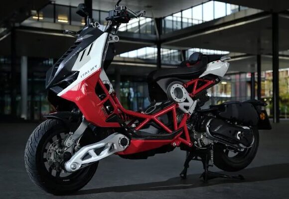 Motor Italjet Baru