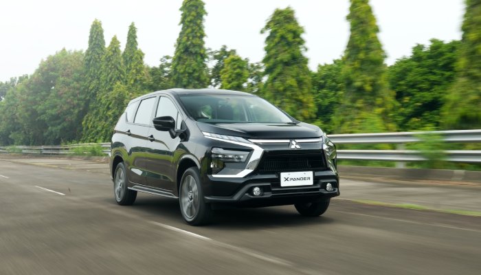 Mitsubishi Xpander Exceed Tourer