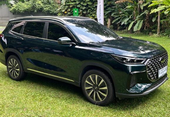 Jarak Tempuh Listrik Chery Tiggo 8 CSH Lampaui Klaim Pabrikan (1)