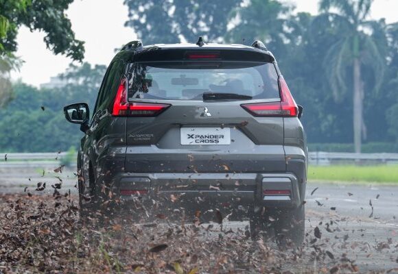 Mitsubishi New Xpander Cross 2025, Identitas Ganda MPV dan SUV yang Makin Kuat