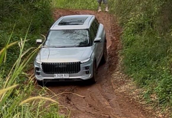 Jaecoo J7 AWD Diuji Off Road, Fitur Ini Jadi Penyelamat-3