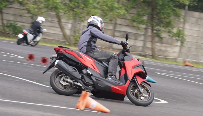 Detail Spesifikasi, Fitur Baru, dan Harga New Honda Vario Evo 160 (4)